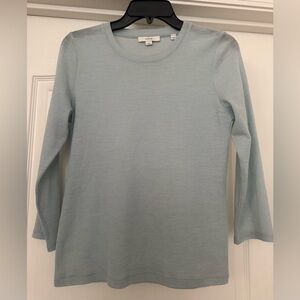 Vince Women’s Light Blue Crew Neck Top Size Medium